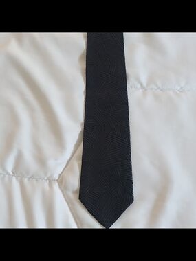 Men's Black Genuine Leather Skinny Tie Geometric Pattern 80s Vintage